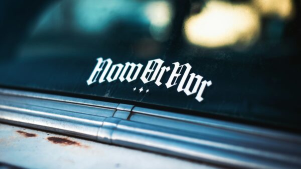 カッティングステッカー